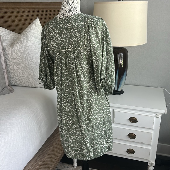 Mirth Belem Dress in Mint Field Flower - Picture 8 of 14